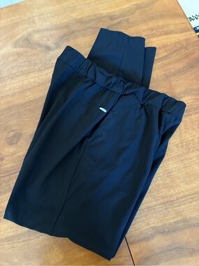 SMALL EUC VUORI MILES Black Pull-On Trousers with Elastic Waist